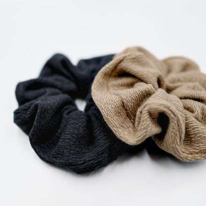 Matte Scrunchies 2pc - Black / Blueish Green / Chalk / Brunette